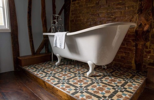 Lower Halstow House | Green Farmhouse