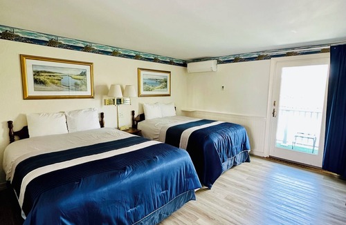 East Falmouth Hotel | Green Harbor Waterfront Lodging