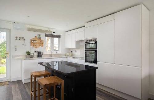 South Cerney House | Green Haven