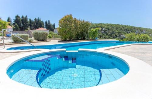 Gornji Brgat Apartment | Green Hills Apartment