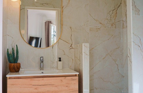 La Roche-Guyon House | Green Home – La Roche-Guyon – Adults Only