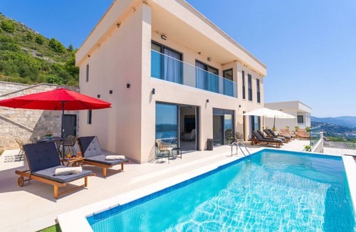 Orasac Villa | Green Horizon - Luxurious 4-bedroom Sea View Villa