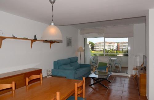 Pals Apartment | GREEN MAR A 302