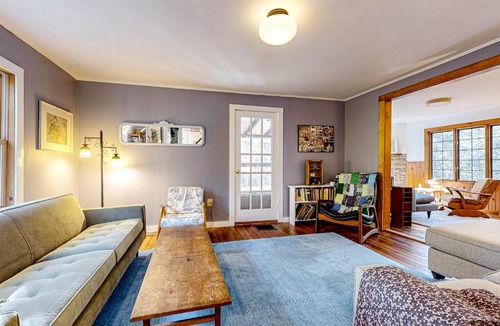 Sunderland House | Green Mountain Retreat