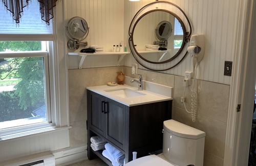 St. Davids Bed & Breakfast | Green Oaks Bed and Breakfast