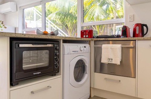 St. Heliers Apartment | Green Oasis