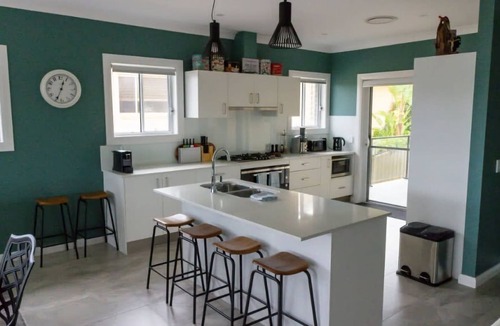 Green Point Apartment | Green Point Tranquillity Sea Views