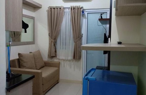 Rawasari Apartment | Green Pramuka City 2BR Full Furnished by Vika 9