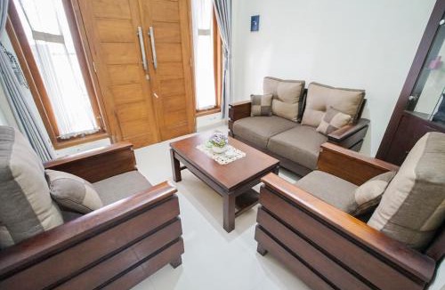 Sinduharjo House | Green Residence Homestay Jogja