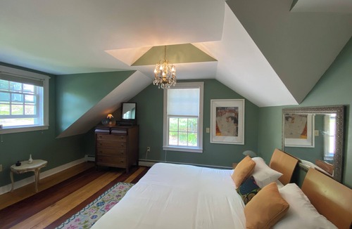 Guilford Bed & Breakfast | Green River Bridge Inn