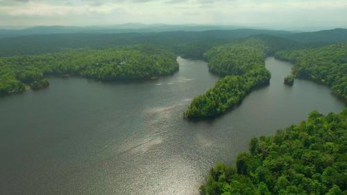 Hyde Park House | Green River Reservoir State Park Log Home