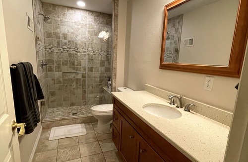 Fort Collins House | Green Room