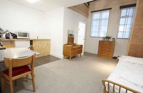 Wood Green Hostel | Green Rooms - Hostel