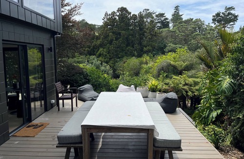 Hahei House | Green Serenity.