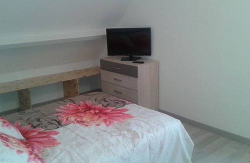 Curemonte Apartment | - Green Studio -