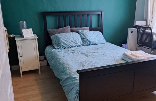 Greenford Broadway Apartment | GREEN SWAN