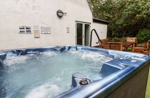 Scarborough Cottage | Green Tor