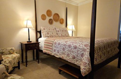Elsah Bed & Breakfast | Green Tree Inn