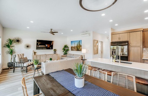 St. George House | Green Valley Getaway