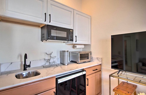 San Ignacio Vista II Estates Apartment | Green Valley Studio in 55+ Community!