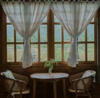 Sidemen Villa | Green vanilla Suite 2