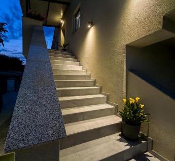 Salatic Apartment | Green View Apartment
