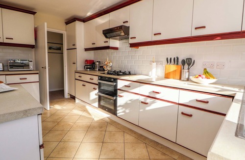 Llangollen Cottage | Green View