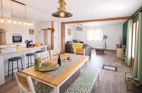 Oroslavje House | Green View Holiday Home With Pool, Oroslavje, Croatia