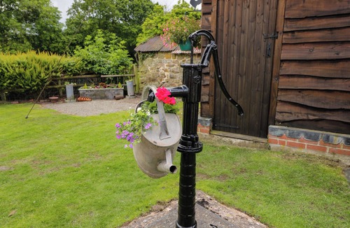 Farlow Cottage | Greenacres