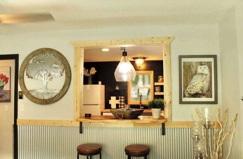 Edray Cottage | Greenbrier River Trail quick access, King bed,firepit, fenced yard, Pet Friendly