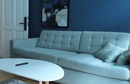 Aalborg Midtby Apartment | Greenbrook Blue Lounge