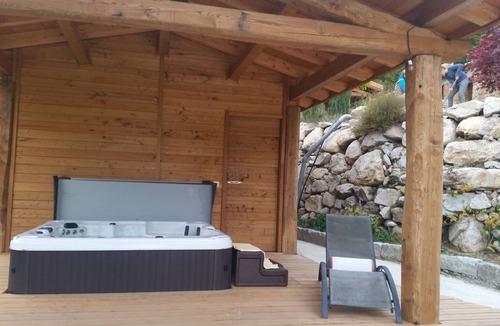 Tasso Villa | greenery in the chestnut grove.