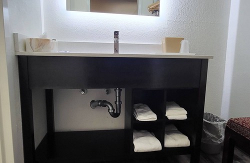 Greeneville Hotel | Greeneville Inn and Suites