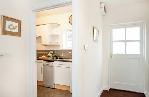 Honiton Cottage | Greenfields - UK43269