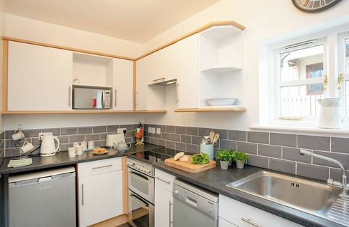 Honiton Cottage | Greenfields - UK43269
