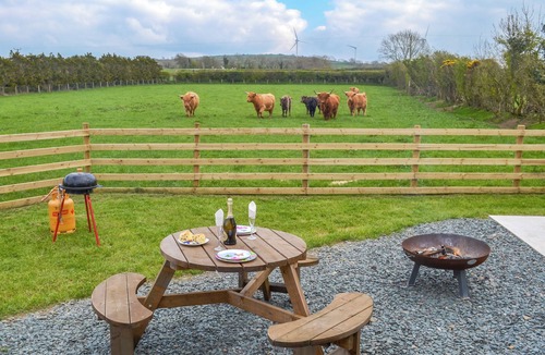 Gilcrux Cottage | Greengill Farm Shepherds Hut- UKC3632