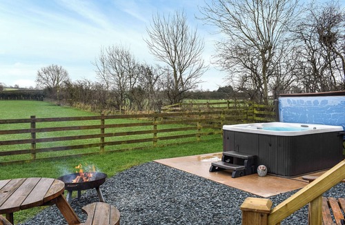 Gilcrux Cottage | Greengill Farm Shepherds Hut- UKC3632