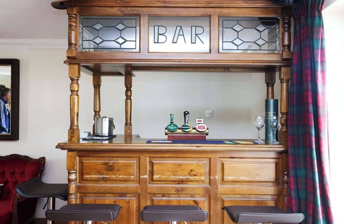 Kelty House | Greenknowes Entire Private Estate