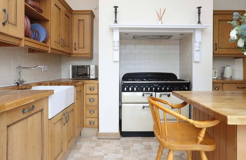 Kelty House | Greenknowes Entire Private Estate