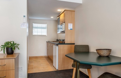 Greenlane - Ellerslie Hotel | Greenlane Manor Motel