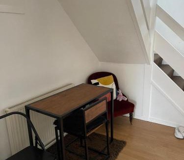 Huntingdon House | Greensfield Lodge