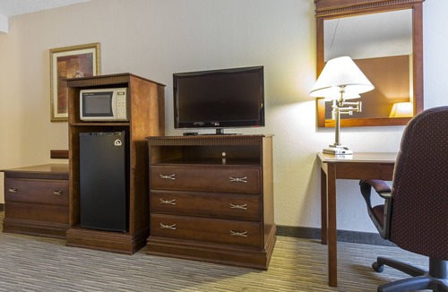 Springfield Hotel | Greenstay Hotel & Suites