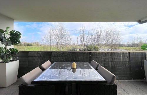 Serris Apartment | Greenview ~ 6 pers, Disneyland & Val d'Europe