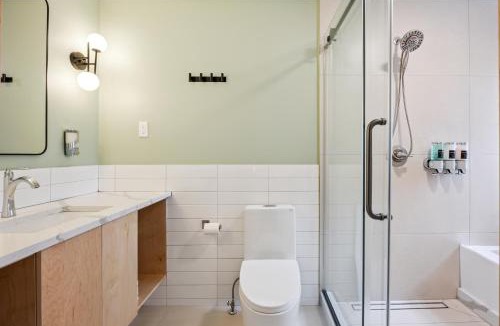 Riverhead Hotel | Greenview Inn Riverhead