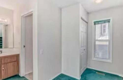 Calgary House | greenview mck sunny room