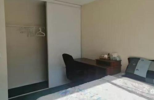 Calgary House | greenview mck sunny room