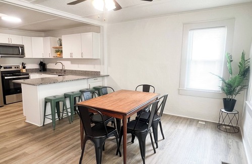 Greenville House | Greenville Bungalow in Amazing Grid Location!