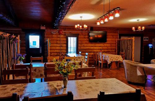 Greenwater Lake Cabin | Greenwater fisherman's cove