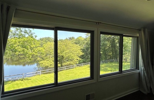 Greenwich House | Greenwich Lakefront Estate - Private Dock, Designer Kitchen & Panoramic Views