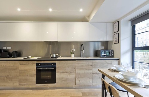 Greenwich West Apartment | Greenwich Perfection